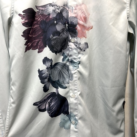 Men’s flower pattern shirt (Cool Aqua Color) - Picture 3 of 6